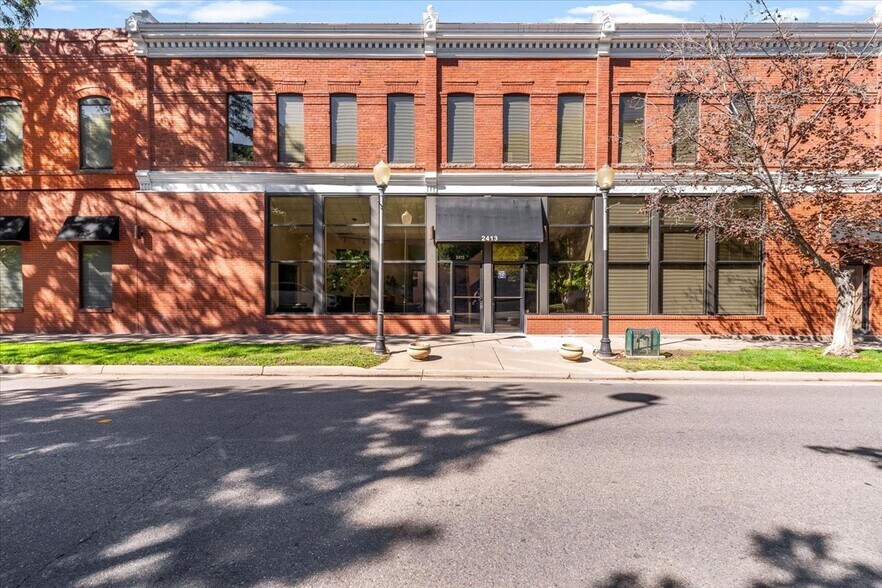 More Photos Of 2413 N Washington St, Denver Office For Sale
