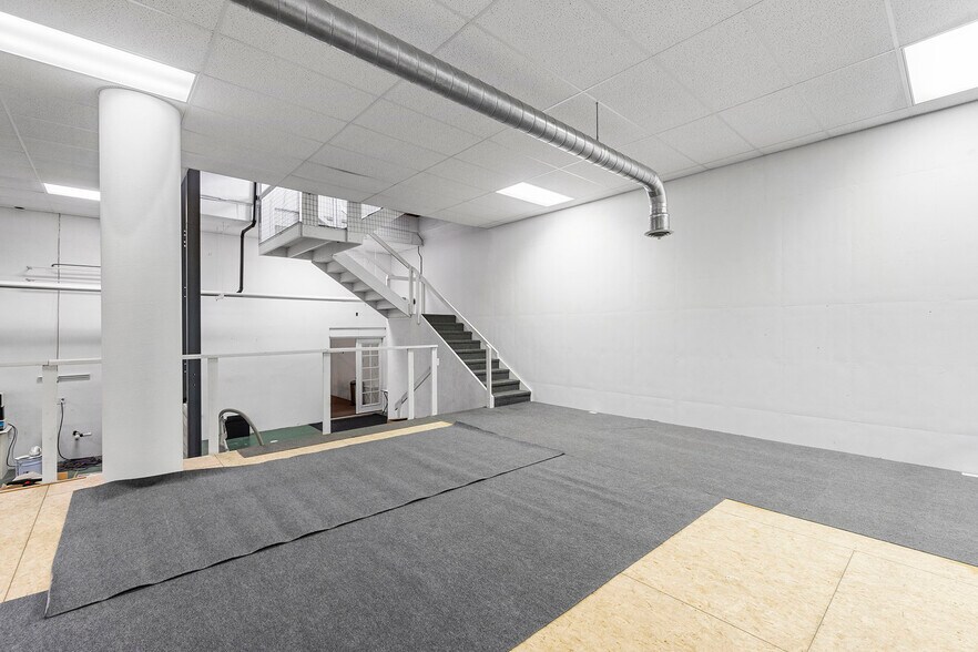 More Photos Of 50342 Brown Rd E, Sprague Specialty For Sale