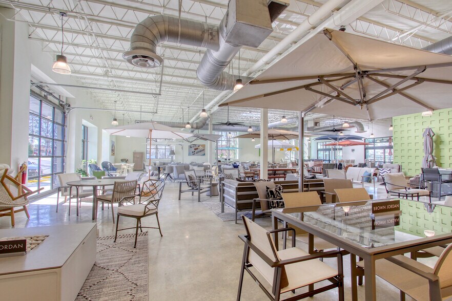 More Photos Of 763-765 Trabert Ave NW, Atlanta General Retail For Lease