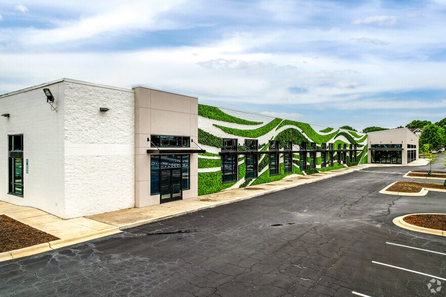 Primary Photo Of 801 E Arrowood Rd, Charlotte Office For Lease