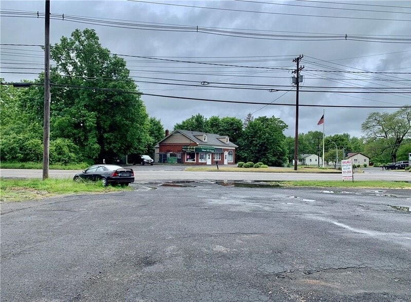 More Photos Of 274 Route 17K, Newburgh Fast Food For Sale