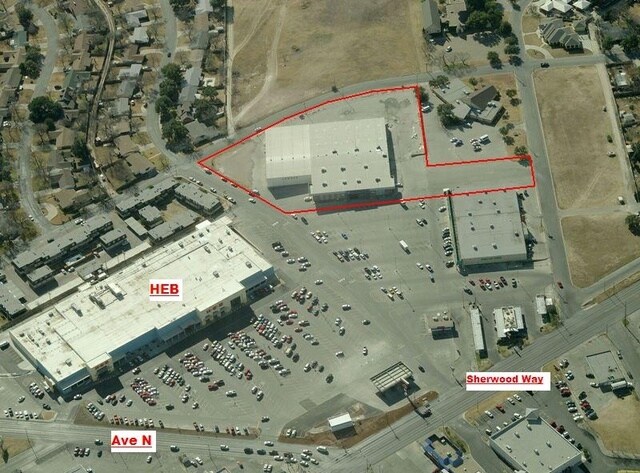 More Photos Of 3315 Sherwood Way, San Angelo Freestanding For Lease