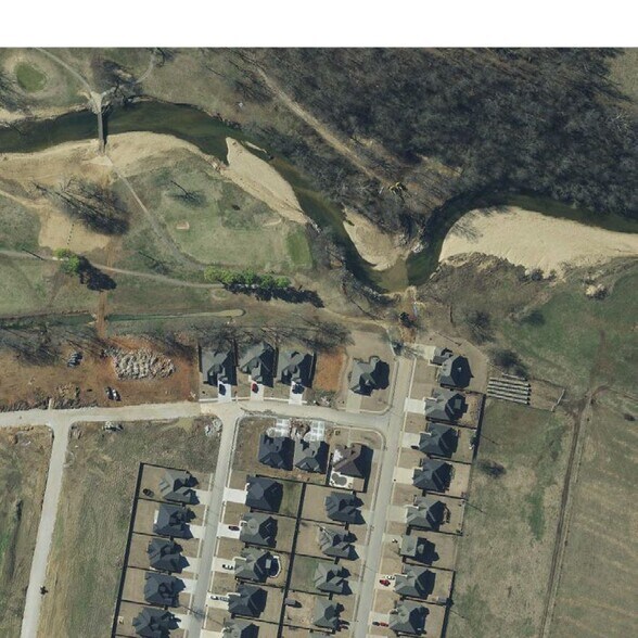 More Photos Of 162 Grading Ln, Cave Springs Unknown For Lease