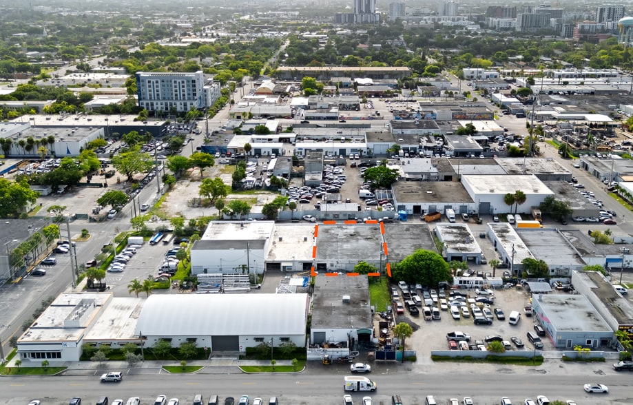More Photos Of 825 NW 8th Ave, Fort Lauderdale Warehouse For Sale