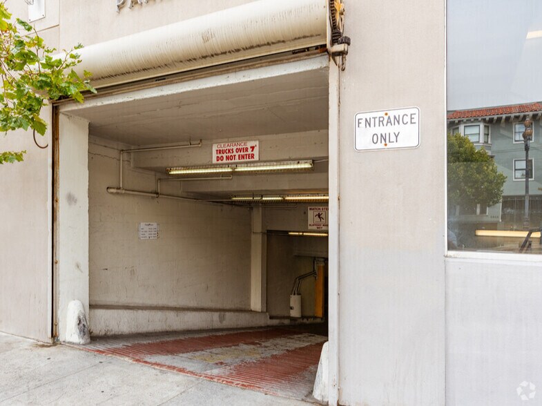 Primary Photo Of 2145 Market St, San Francisco General Retail For Lease