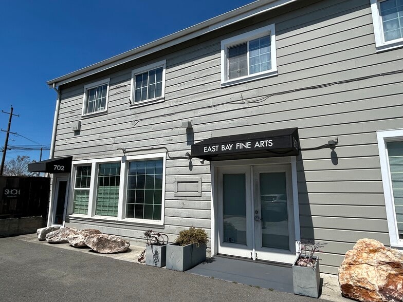 Primary Photo Of 700 Gilman St, Berkeley Warehouse For Sale