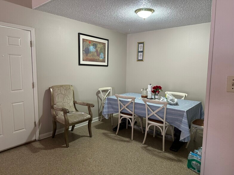 More Photos Of 8828 GSRI ave, Baton Rouge Apartments For Sale