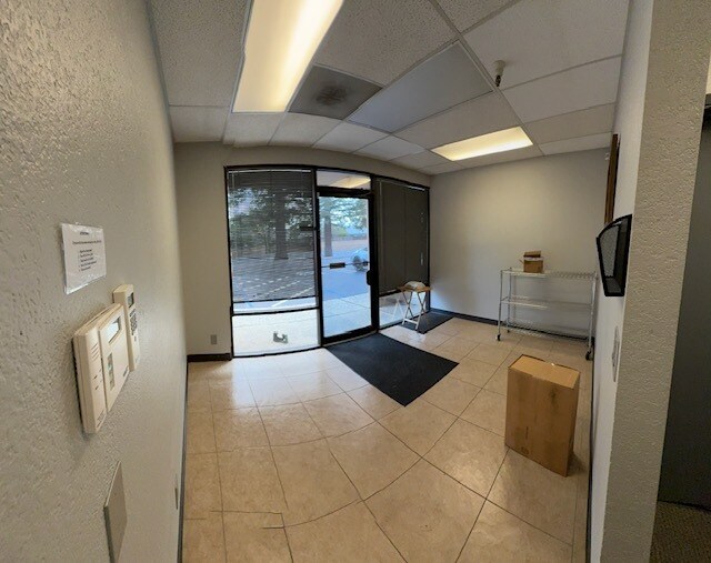 More Photos Of 1830 Vernon Street, Roseville Warehouse For Sale