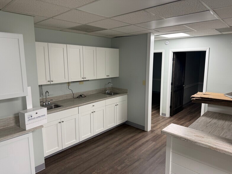 More Photos Of 198 Rutledge Ave, Charleston Medical For Sale