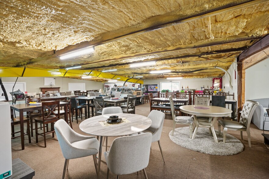 More Photos Of 10722 E I-10 Fwy, Houston Freestanding For Sale