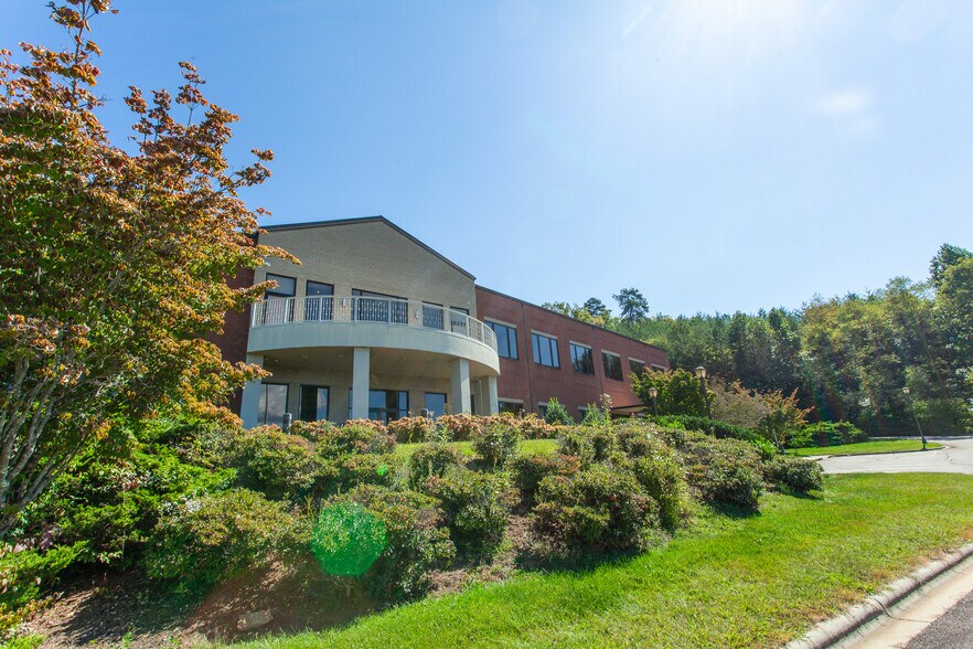 More Photos Of 14 One Center Ct, Franklin Medical For Sale