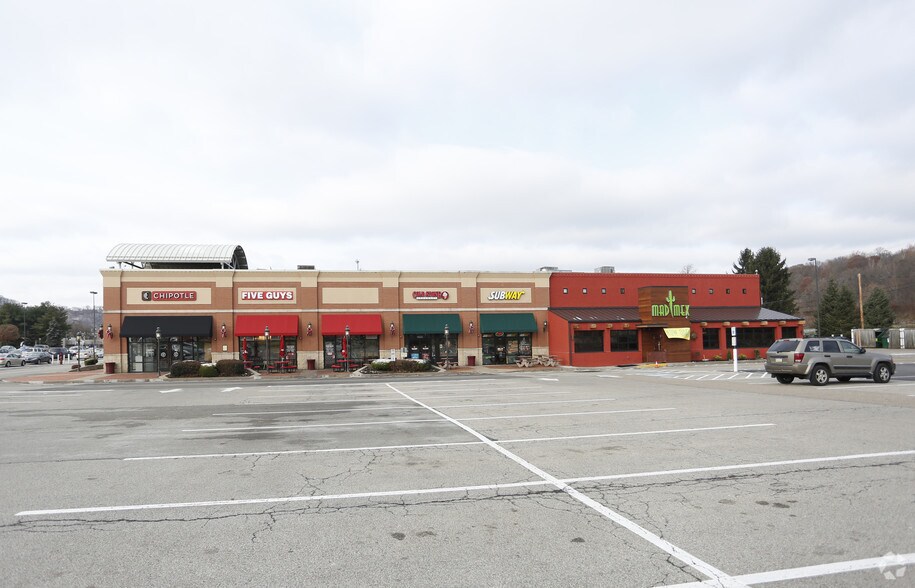 More Photos Of 849-1041 Freeport Rd, Pittsburgh Unknown For Lease