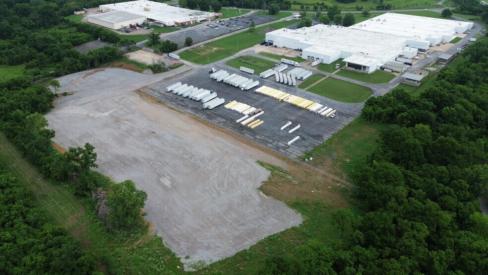 More Photos Of 981 Industrial Park Rd, Columbia Land For Lease