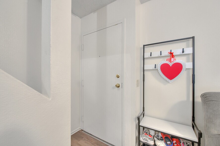 More Photos Of 275-299 Monte Vista St, La Habra Apartments For Sale