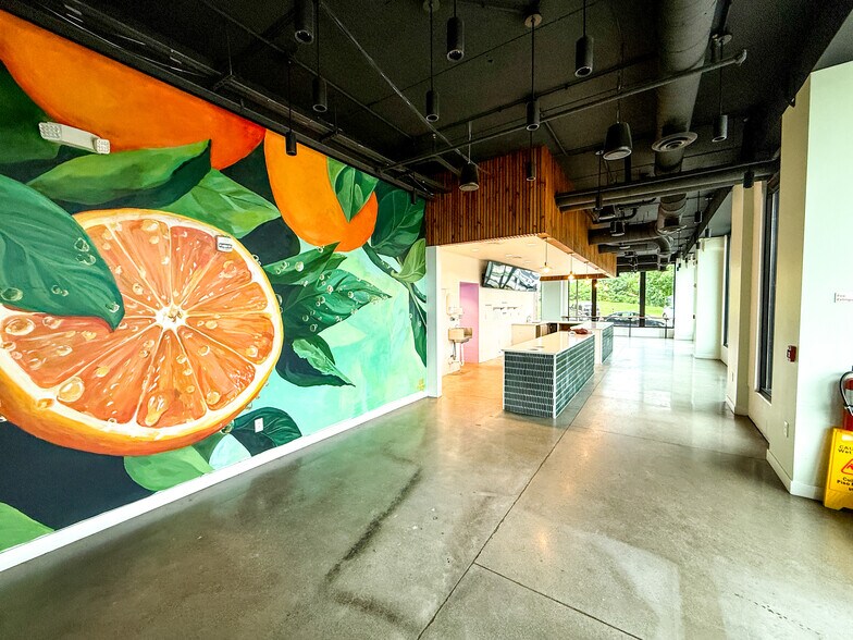 More Photos Of 6311 E Westfield Blvd, Indianapolis Apartments For Lease