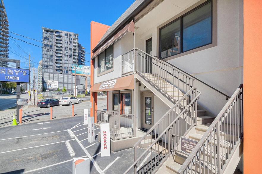 More Photos Of 324 E Paces Ferry Rd NE, Atlanta Storefront Retail Office For Lease