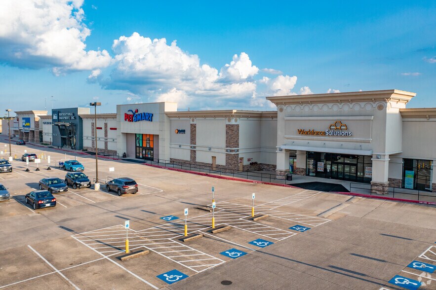 More Photos Of 17711 SH 249, Houston Unknown For Lease