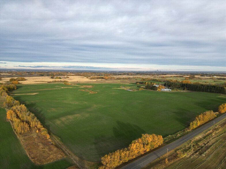 More Photos Of 2010 Meridian St, Sherwood Park Land For Sale