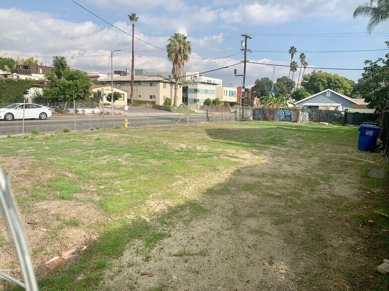 More Photos Of 250 N Wilton Pl, Los Angeles Land For Sale