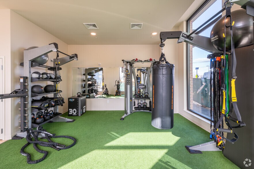 More Photos Of 39 Trotter Rd, Weymouth Apartments For Lease