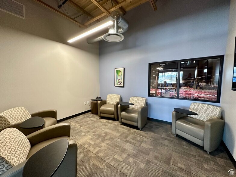 More Photos Of 848 S 2000 W, Syracuse Unknown For Lease