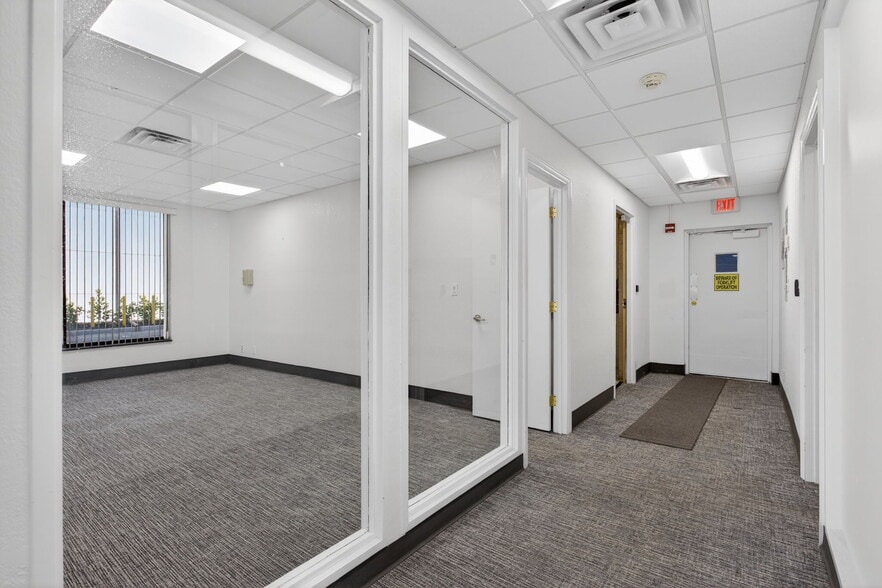 More Photos Of 1500 N Powerline Rd, Pompano Beach Warehouse For Lease