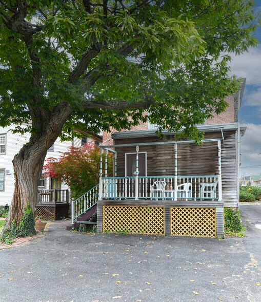 More Photos Of 71 Cooper St, Woodbury Office Residential For Sale