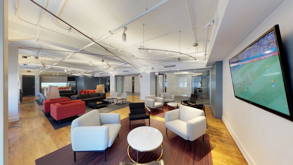 More Photos Of 20 N Wacker Dr, Chicago Office For Lease