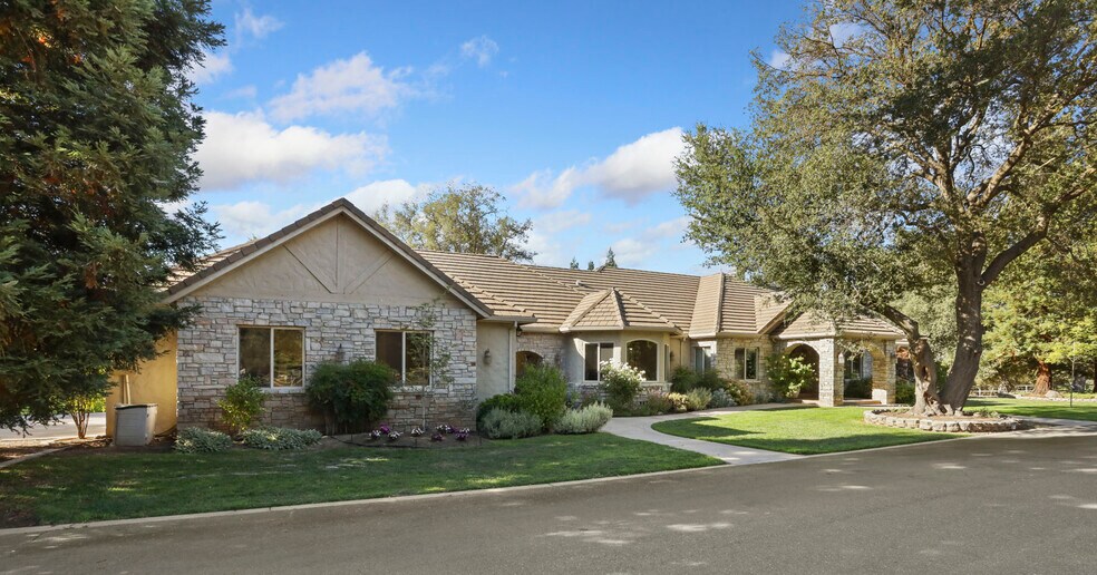 More Photos Of 24521 N McIntire Rd, Clements Land For Sale