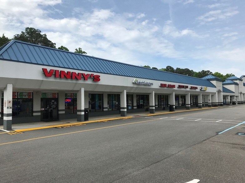 More Photos Of 300-330 Oyster Point Rd, Newport News Unknown For Lease
