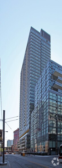 More Photos Of 430 King St W, Toronto Apartments For Lease