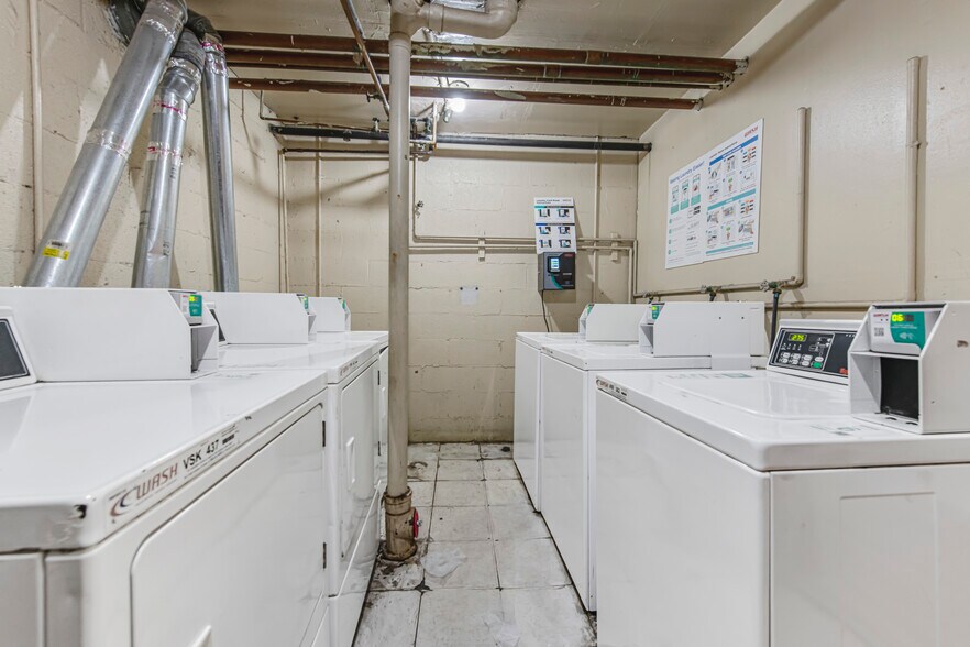 More Photos Of 23740 Fenkell St, Detroit Apartments For Sale