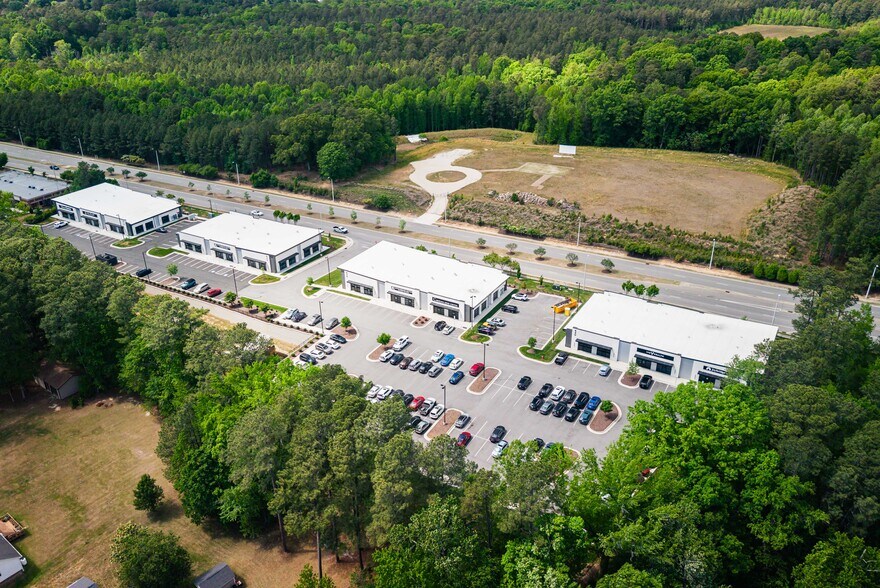 More Photos Of 600 Timber Dr E, Garner Unknown For Lease