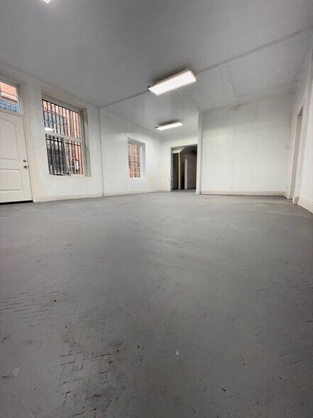 More Photos Of 4435 S Santa Fe Ave, Vernon Distribution For Lease