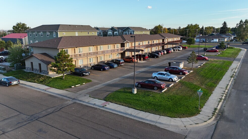 Primary Photo Of 201 9th Ave SW, Sidney Apartments For Sale