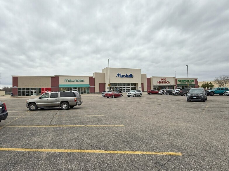 Primary Photo Of 1001 18th Ave NW, Austin Storefront For Lease