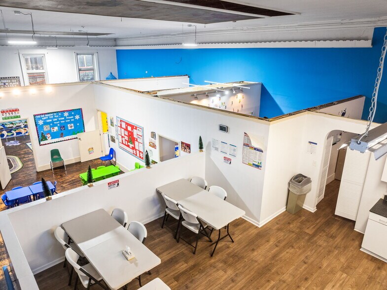 More Photos Of , Philadelphia Unknown For Sale