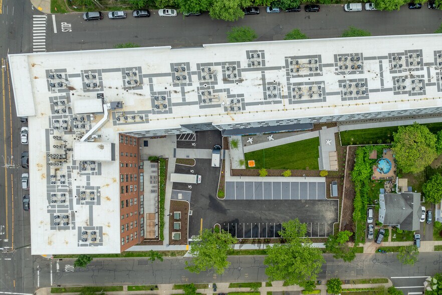 More Photos Of 222 Canal St, New Haven Apartments For Lease