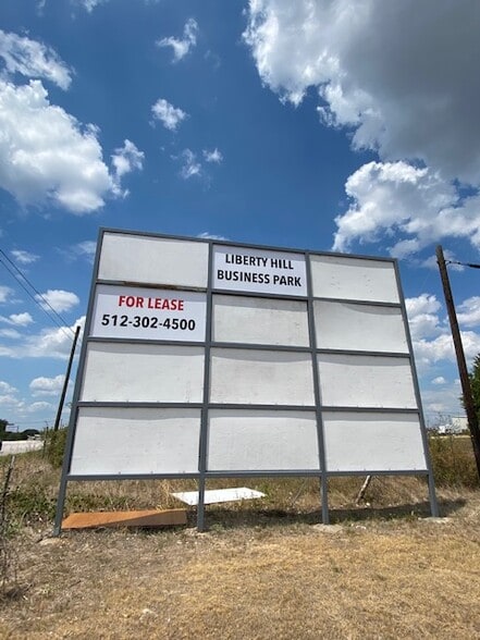 More Photos Of 15390 Hwy 29, Liberty Hill Warehouse For Lease