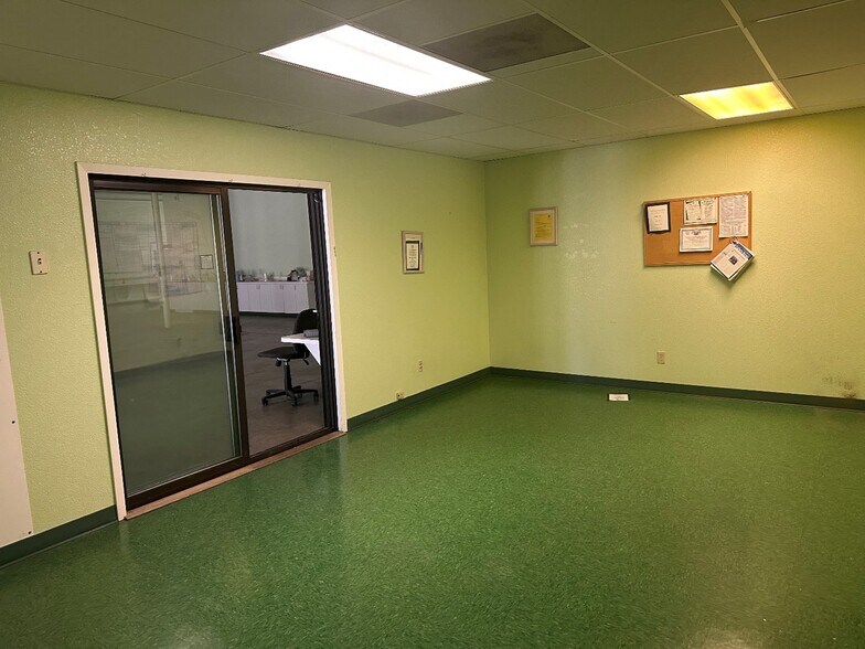 More Photos Of 1950 5th St, Davis Industrial For Lease