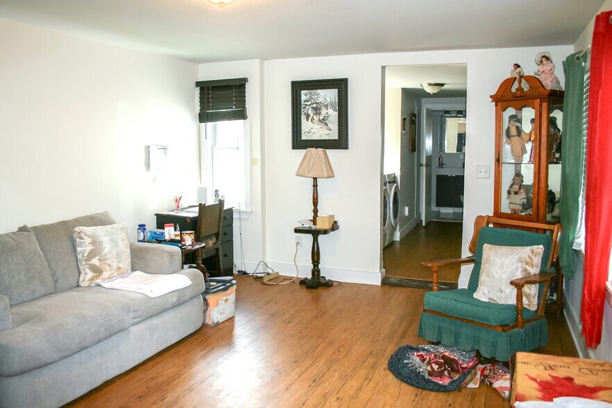 More Photos Of 39 New York St, Dover Apartments For Sale