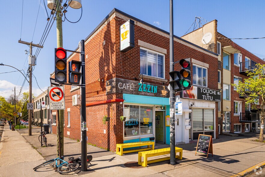 Primary Photo Of 2351-2357 Rue Jean-Talon E, Montréal Storefront Retail Residential For Lease