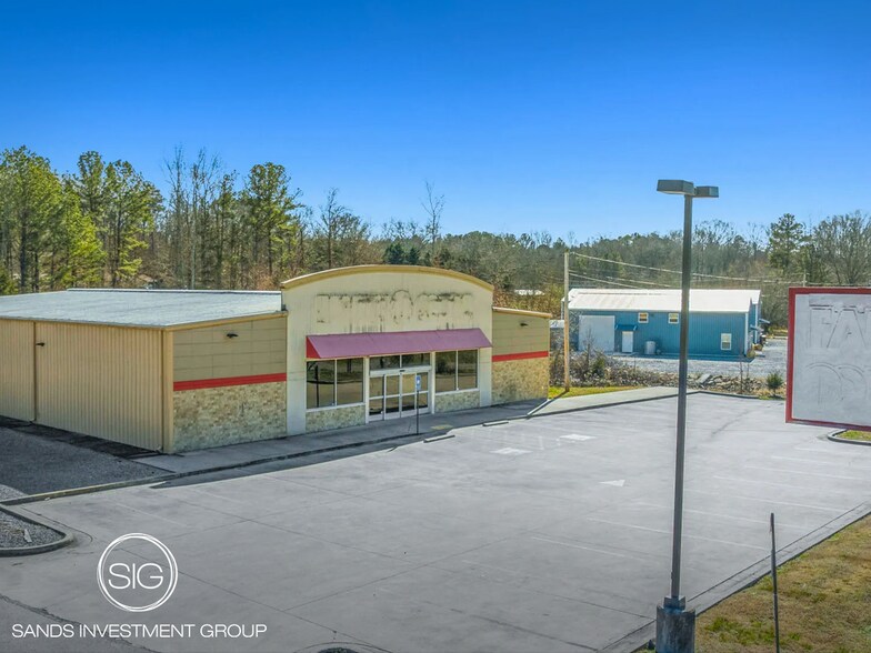 Primary Photo Of 824 Mission Ridge Rd, Rossville Freestanding For Sale