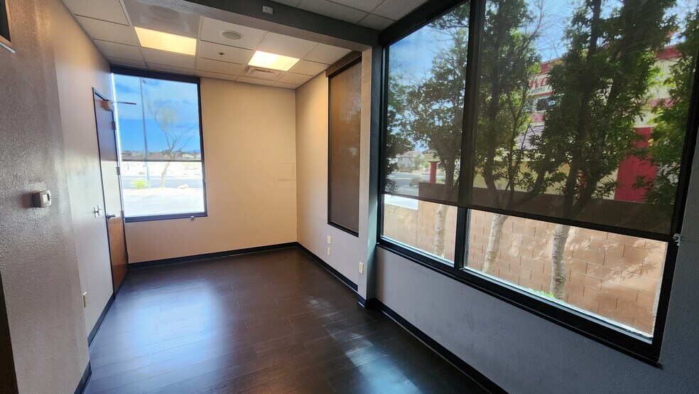 More Photos Of 8845 W Flamingo Rd, Las Vegas Medical For Lease