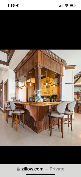 More Photos Of 1300 Sunset Blvd, Summerland Key Specialty For Sale