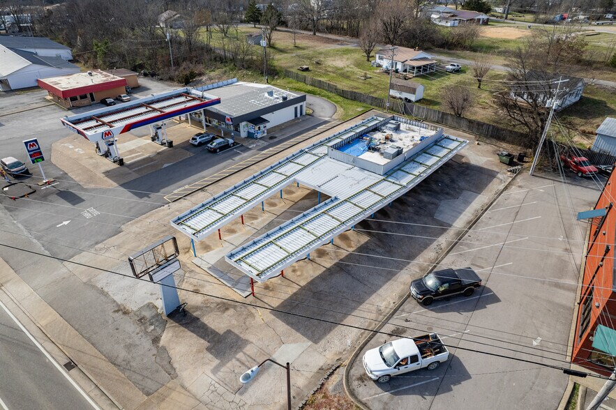 More Photos Of 435 E Main St, Hohenwald Fast Food For Sale