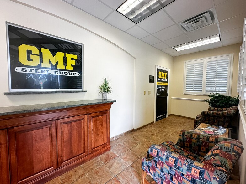 More Photos Of 2117 Harden Blvd, Lakeland Office For Lease