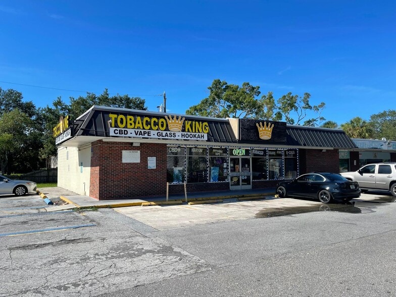 Primary Photo Of 5451 31st St S, Saint Petersburg General Retail For Sale