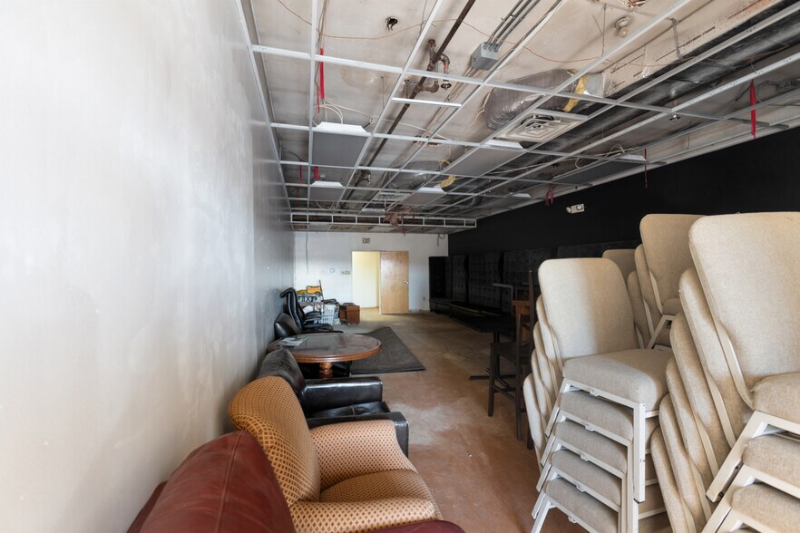 More Photos Of 238-244 E High St, Pottstown Office For Sale