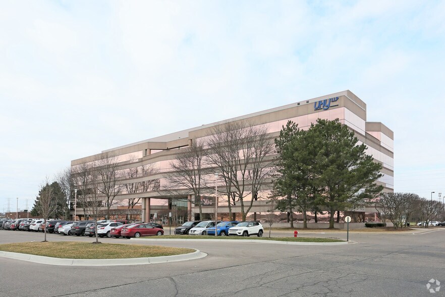 More Photos Of 12900 Hall Rd, Sterling Heights Office For Lease